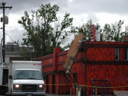 l.o.-insulation-pagoda-restaurant
