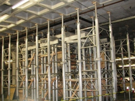 contech-services-american-plaza-with-jacking-towers