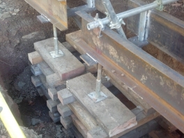 lease-crutcher-lewis-zoo-walkway-support